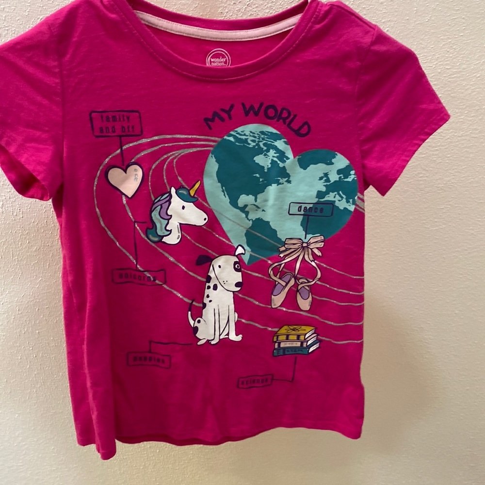 Pink t shirt